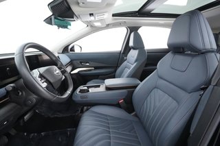 2023 Nissan Ariya — photo 18 of 27