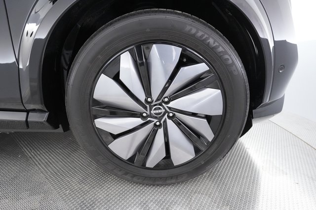 2023 Nissan Ariya — photo 16 of 27