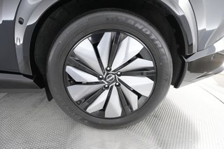 2023 Nissan Ariya — photo 15 of 27