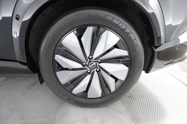 2023 Nissan Ariya — photo 15 of 27