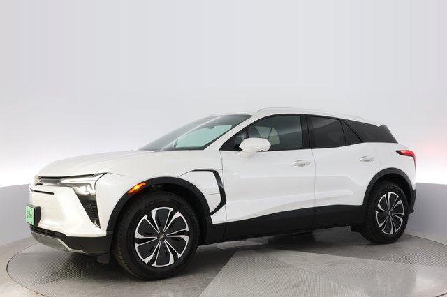 2024 Chevrolet Blazer EV — photo 14 of 24