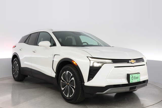 2024 Chevrolet Blazer EV — photo 10 of 24