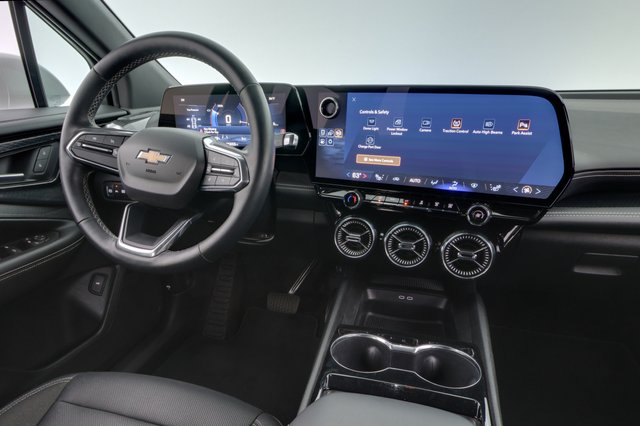 2024 Chevrolet Blazer EV — photo 20 of 24