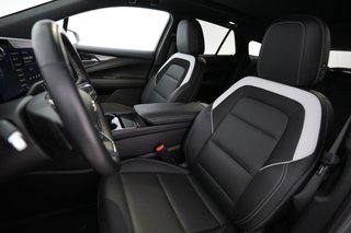 2024 Chevrolet Blazer EV — photo 3 of 23