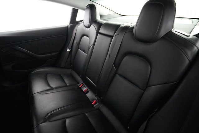2018 Tesla Model 3 — photo 19 of 21