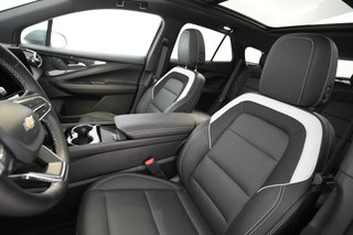 2024 Chevrolet Blazer EV — photo 3 of 23