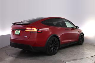 2022 Tesla Model X — photo 2 of 26