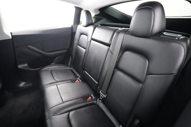 2023 Tesla Model Y — photo 19 of 24