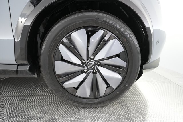 2023 Nissan Ariya — photo 16 of 27