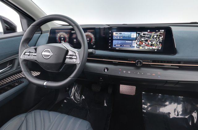 2023 Nissan Ariya — photo 3 of 27