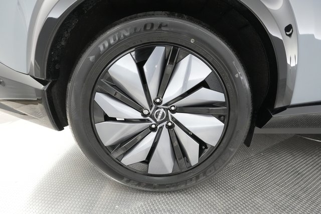 2023 Nissan Ariya — photo 17 of 27