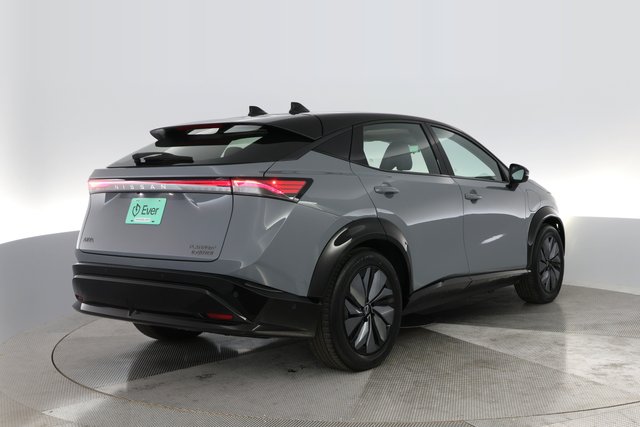 2023 Nissan Ariya — photo 2 of 27