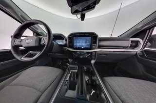 2023 Ford F-150 Lightning — photo 15 of 18