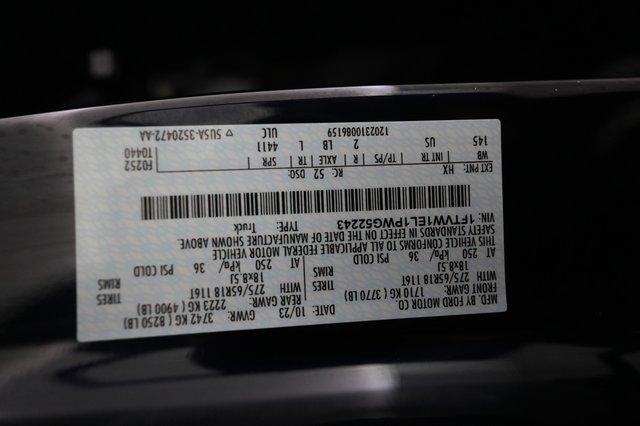 2023 Ford F-150 Lightning — photo 18 of 18