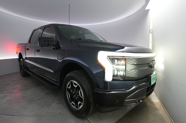 2023 Ford F-150 Lightning — VIN 1FTVW1EL1PWG52243