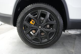 2023 Rivian R1S — photo 7 of 25