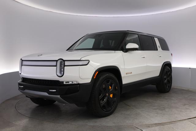 2023 Rivian R1S — VIN 7PDSGABA7PN014290
