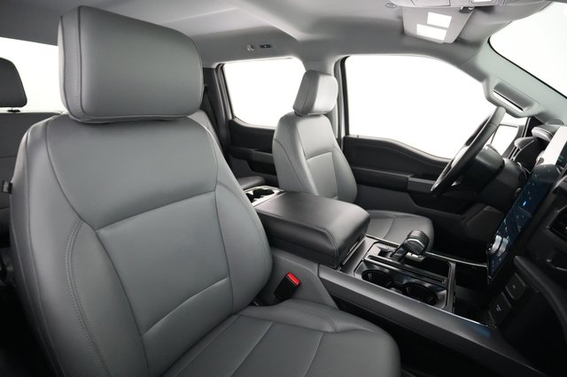 2025 Ford F-150 Lightning — photo 12 of 22