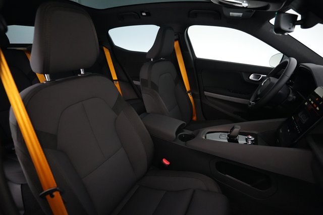 2024 Polestar 2 — photo 18 of 26