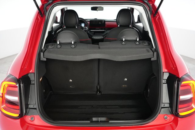 2024 Fiat 500e — photo 6 of 23