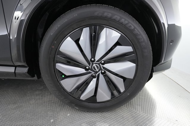 2023 Nissan Ariya — photo 16 of 29