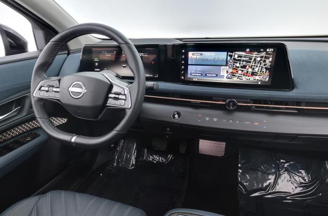 2023 Nissan Ariya — photo 3 of 29