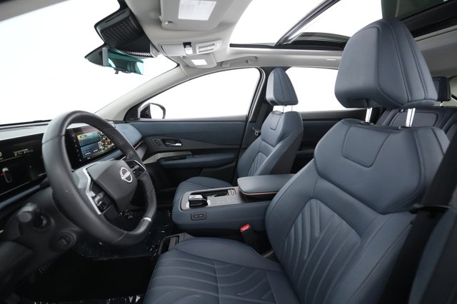 2023 Nissan Ariya — photo 19 of 29