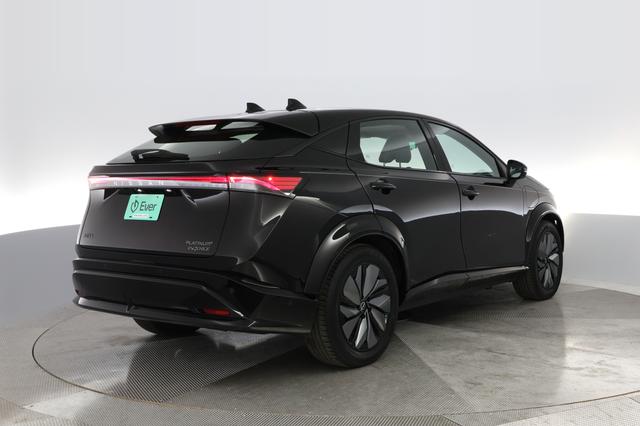 2023 Nissan Ariya — photo 10 of 29