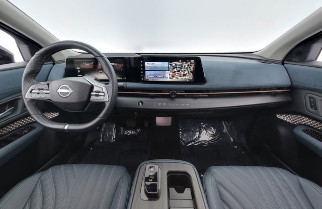 2023 Nissan Ariya — photo 18 of 29
