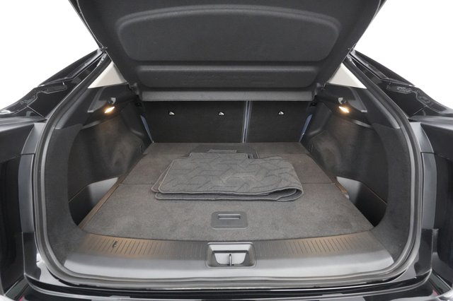 2023 Nissan Ariya — photo 23 of 29