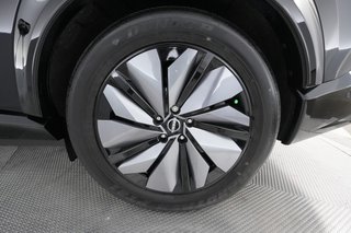 2023 Nissan Ariya — photo 15 of 29