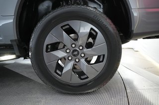 2023 Ford F-150 Lightning — photo 11 of 15