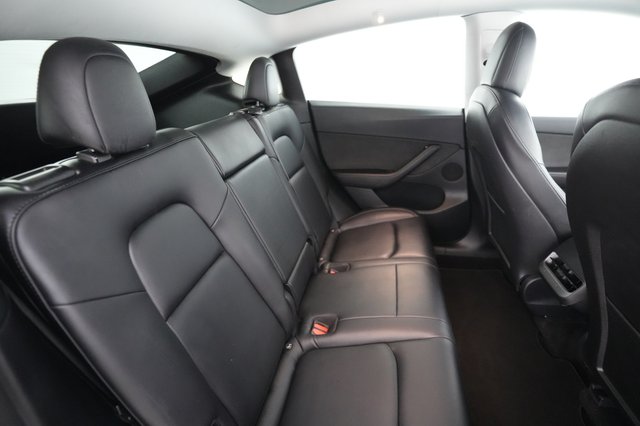 2022 Tesla Model Y — photo 4 of 24