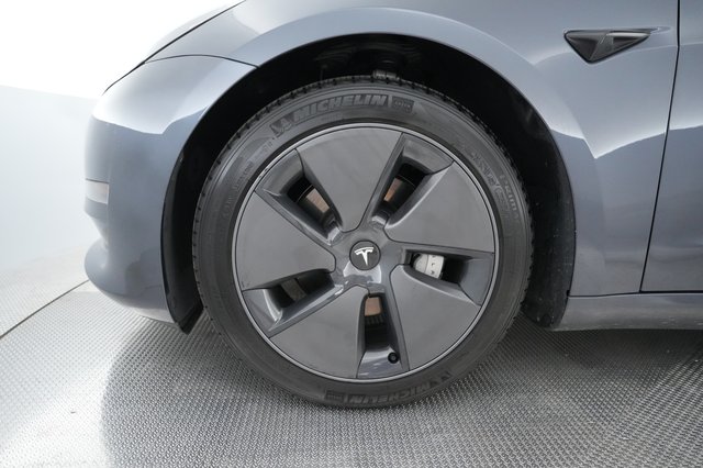 2023 Tesla Model 3 — photo 15 of 23