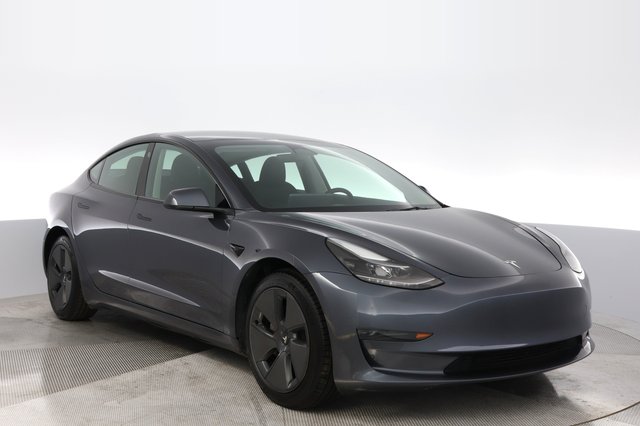 2023 Tesla Model 3 — photo 10 of 23