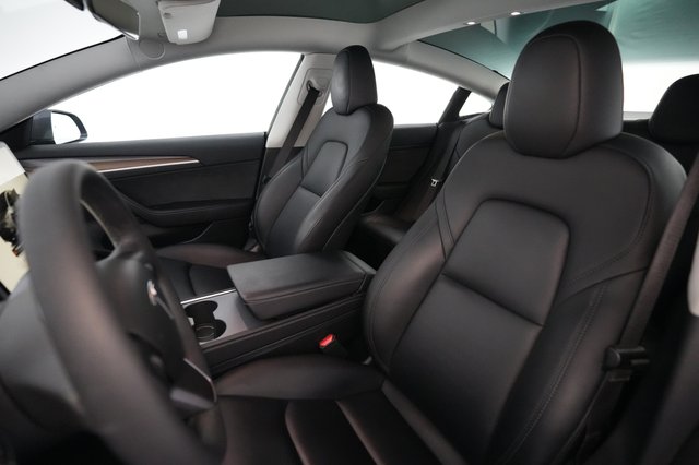 2023 Tesla Model 3 — photo 3 of 23