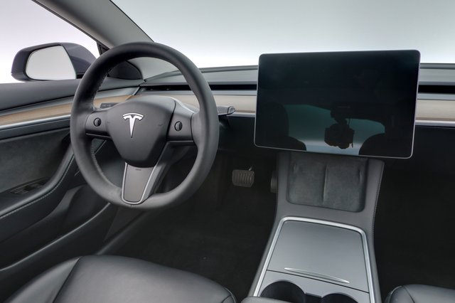 2023 Tesla Model 3 — photo 20 of 23
