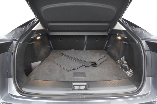 2023 Nissan Ariya — photo 23 of 30
