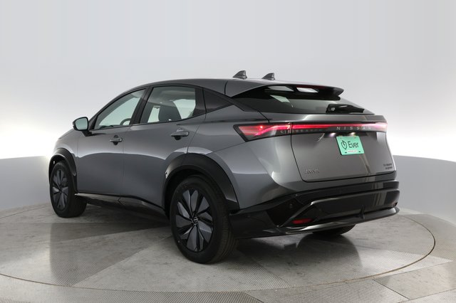 2023 Nissan Ariya — photo 12 of 30