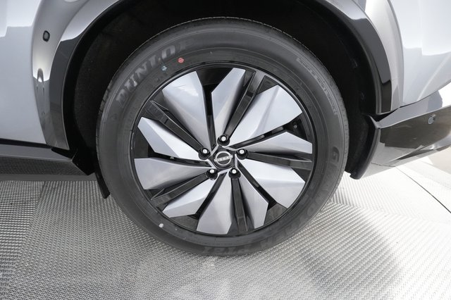 2023 Nissan Ariya — photo 15 of 30