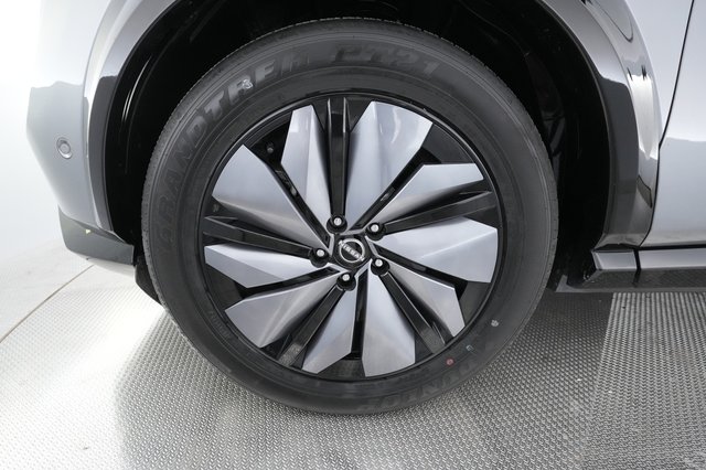 2023 Nissan Ariya — photo 14 of 30