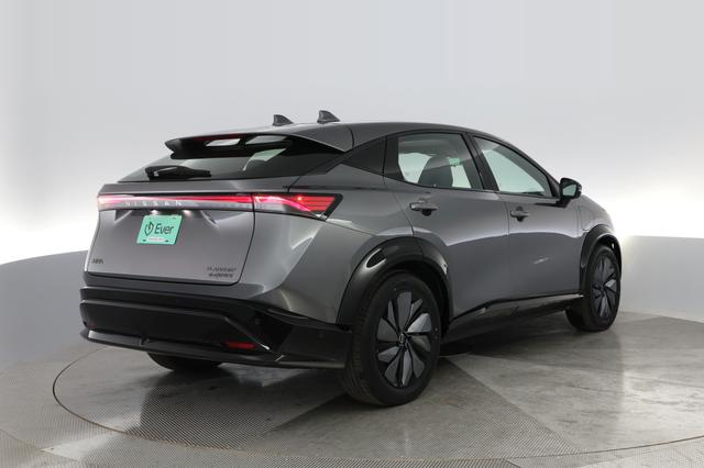 2023 Nissan Ariya — photo 10 of 30