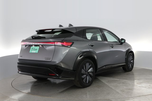 2023 Nissan Ariya — photo 10 of 30
