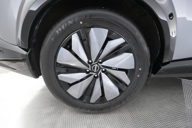 2023 Nissan Ariya — photo 17 of 30