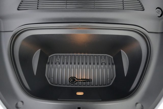 2023 Tesla Model Y — photo 20 of 21