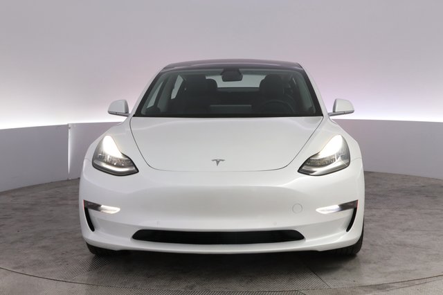 2018 Tesla Model 3 — photo 9 of 30