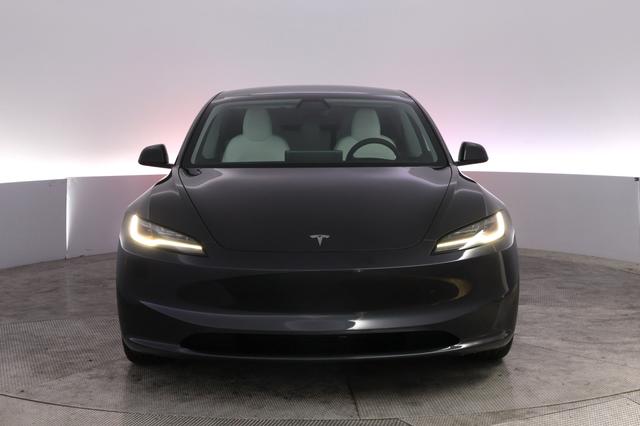 2024 Tesla Model 3 — photo 9 of 24