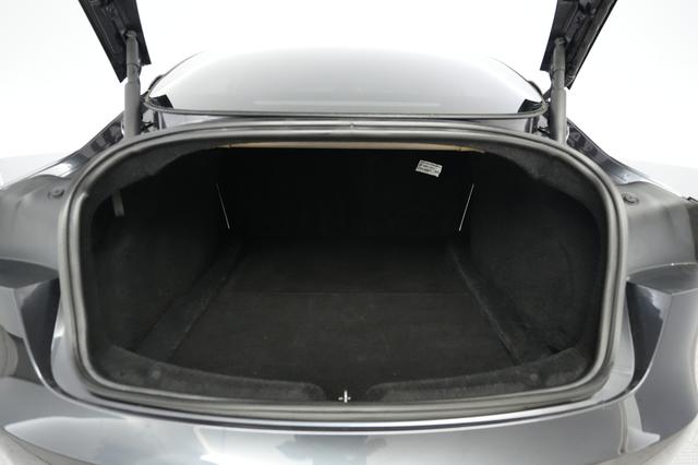 2024 Tesla Model 3 — photo 6 of 24