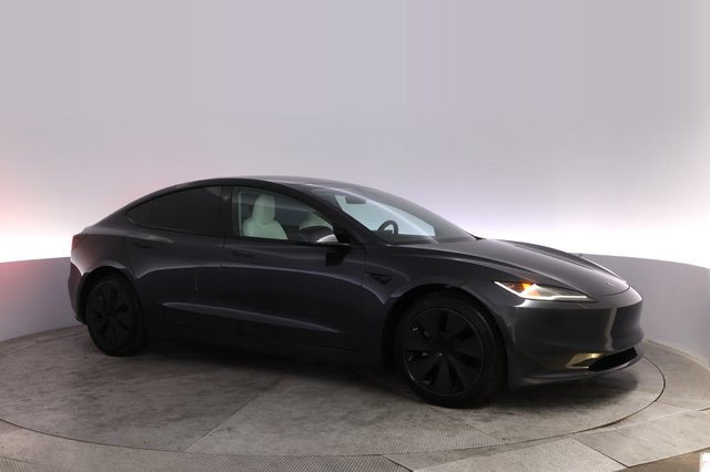 2024 Tesla Model 3 — photo 11 of 24