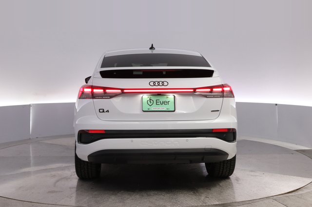 2023 Audi Q4 Sportback e-tron — photo 12 of 23